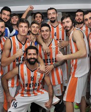 İZMİR ÜNİVERSİTESİ:75 İNEGÖL BELEDİYESPOR:88 